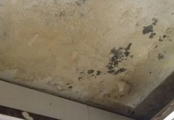 丹东阳台漏水维修公司分享下丹东卫生间渗水维修需要注意哪些问题。